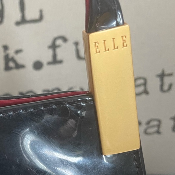 🛍sale🛍Patent leather purse - Picture 2 of 5